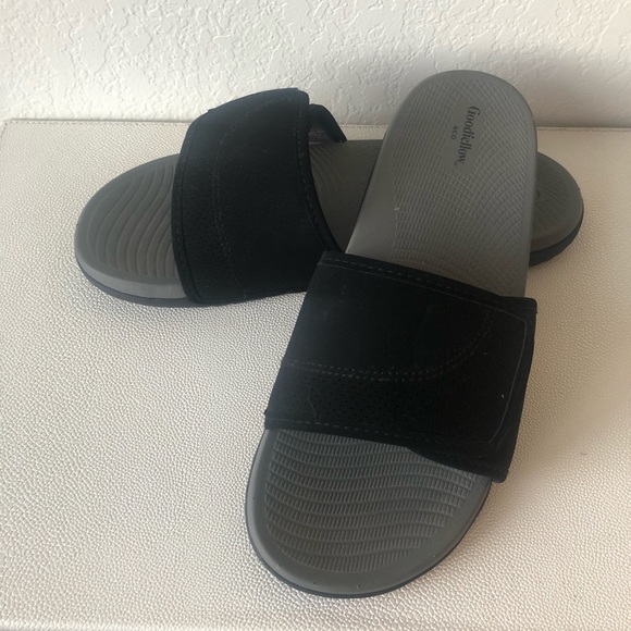 bcbg black flat sandals